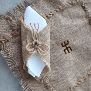 Set de table et porte‑serviette en toile de jute