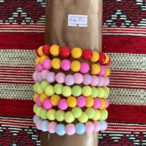 Bracelet fantaisie en perles colorées
