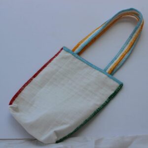 Sac cabas artisanal en tissu tissé