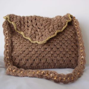 Sac artisanal crocheté à la main