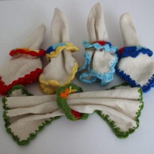 Serviettes de Table en Lin avec Ronds de Serviette en Crochet