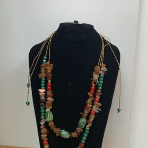 Collier Sautoir Artisanal en Pierres Naturelles – Esprit Terroir