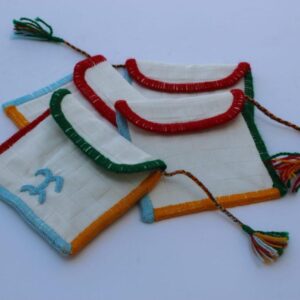 Pochette artisanale tissée à la main